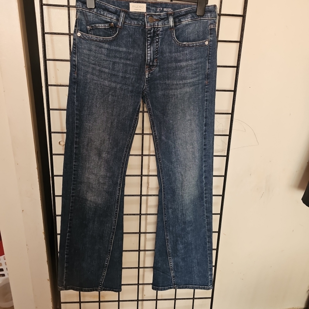 YMI Men’s Bootcut Jeans in Medium Dark Blue Wash